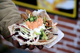 Döner immer Lecker und Frisch von Gül Imbiss Bild von Döner Gül Imbiss